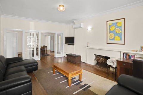 Busselton River Cottage - Holiday Adelaide 1