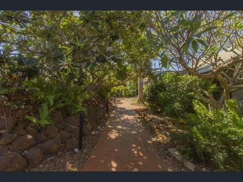 Cable Beach 1 Bed RESORT Apartment Private Wifi - Holiday Adelaide 2