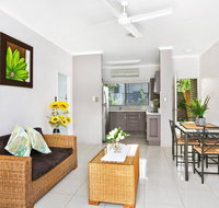 Cairns Reef Retreat - Holiday Adelaide