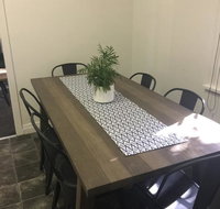 Caledonian Hotel Motel