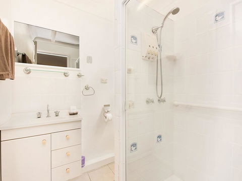 Caloundra City Centre Motel - Holiday Adelaide 3