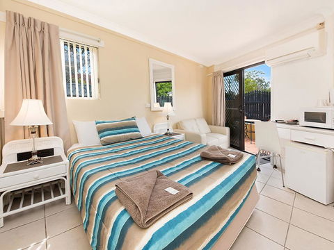 Caloundra City Centre Motel - Holiday Adelaide 2
