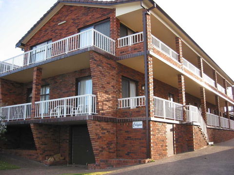 Calypso, Unit 1 - The Entrance, NSW - Holiday Adelaide 1