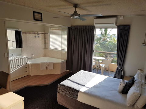 Camelot Motel - Holiday Adelaide 1