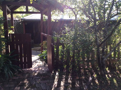 Capers Guesthouse, Barn And Cottage - Holiday Adelaide 1