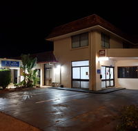 Caravilla Motor Inn - Holiday Adelaide
