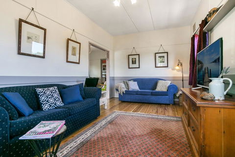 Carinya Cottage - Holiday Adelaide 2