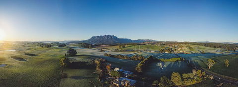 Carinya Farm Holiday Retreat - Holiday Adelaide 1