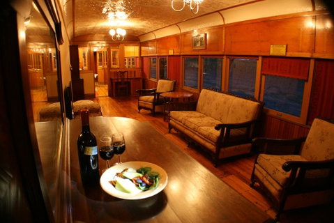 Carriages Spa Retreat - Holiday Adelaide 0