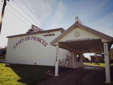 Casey On Princes Motel - Holiday Adelaide 0