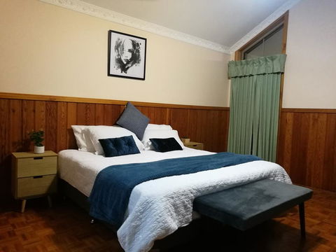 Castle Stay At Lakes Entrance - Holiday Adelaide 2