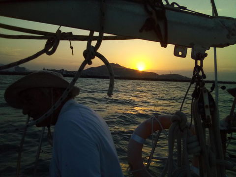 Casual Fare Sailing Charters Townsville - Ocean Living - Cruise - Holiday Adelaide 2