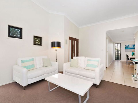 Casuarina Escape - Holiday Adelaide 2