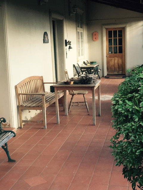 Catania Cottage & Farmhouse - Holiday Adelaide 3