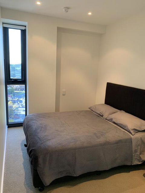 CBD Sky View Apartment - Holiday Adelaide 2
