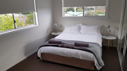 Cedar Cottages Blackmans Bay - Holiday Adelaide 2