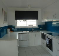 Central Luxury with Fabulous Views - Holiday Adelaide