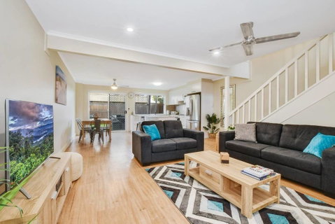 Central Mooloolaba 3 Bedroom Unit - Holiday Adelaide 0