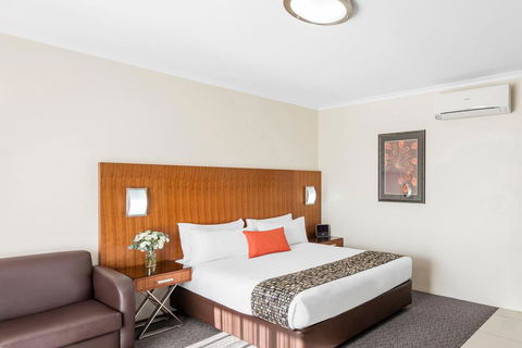 Central Motel & Apartments, Best Western Signature Collection - Holiday Adelaide 2