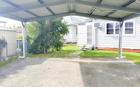 Charming Cottage Cessnock Hunter Valley - Holiday Adelaide 1