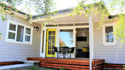 Charming Cottage Cessnock Hunter Valley - Holiday Adelaide 0
