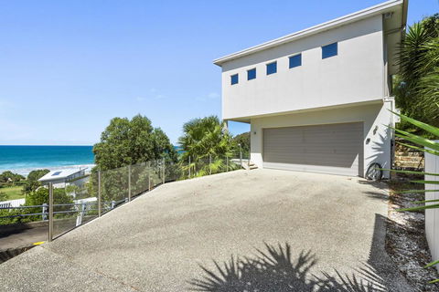 Cinque Terre Beach House - Holiday Adelaide 1