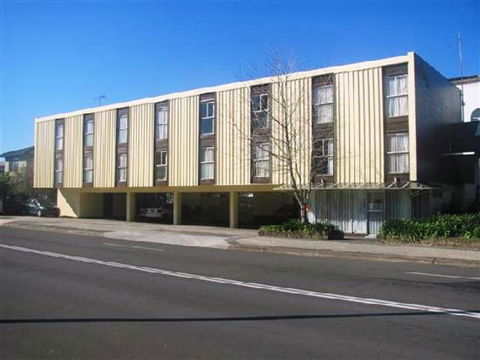 City Beach Motel - Holiday Adelaide 1