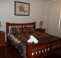 City Getaway 3 Bedroom Adelaide's East End - Holiday Adelaide
