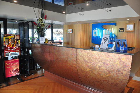 City Park Hotel - Holiday Adelaide 0