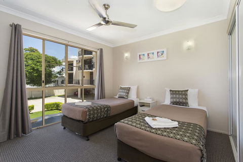 Cityville Luxury Apartments And Motel - Holiday Adelaide 1