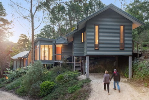 Cladich Pavilions Bed And Breakfast - Holiday Adelaide 0