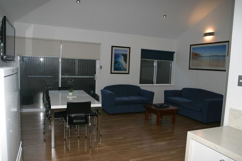 Clearwater Motel Apartments - Holiday Adelaide 3
