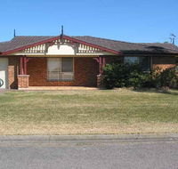 Close to Tea Gardens Waterfront - Holiday Adelaide