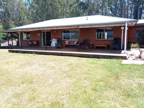 Coast & Country - Holiday Adelaide 1