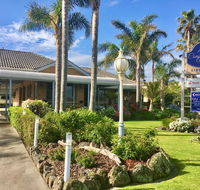 Coastal Waters Motor Inn - Holiday Adelaide