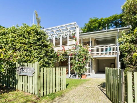 Coberay - Holiday Adelaide 0