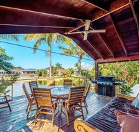 Coconut Grove Holiday House - Holiday Adelaide