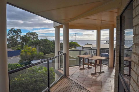 Coffin Bay Retreat - Holiday Adelaide 1