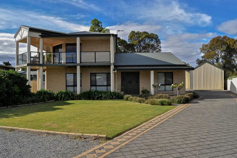 Coffin Bay Retreat - Holiday Adelaide 0