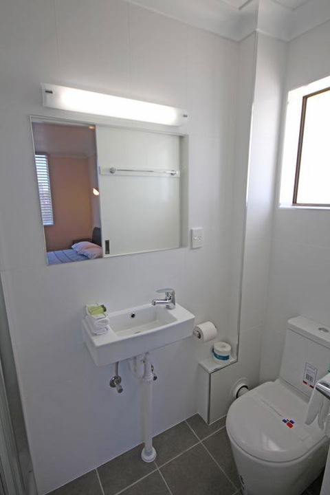 Coffs Harbour Beach Escape - Holiday Adelaide 3