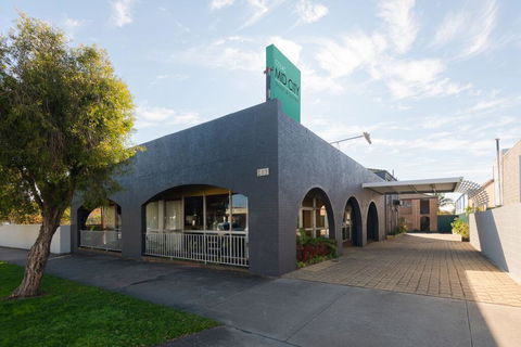 Colac Mid City Motor Inn - Holiday Adelaide 1