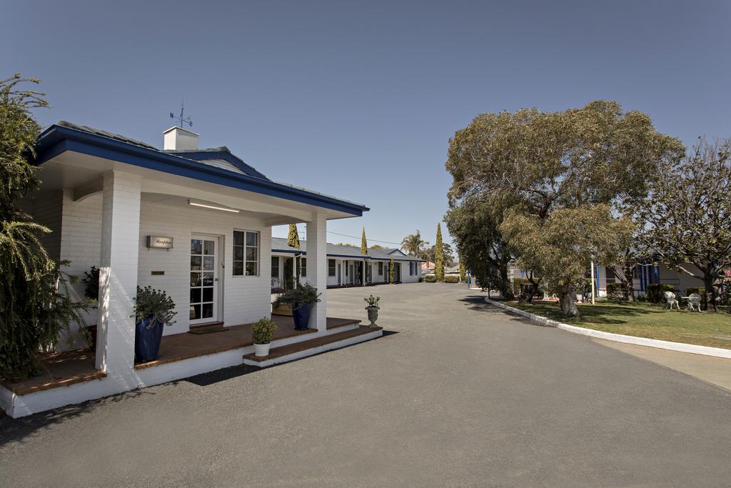 Wallendbeen NSW Holiday Adelaide