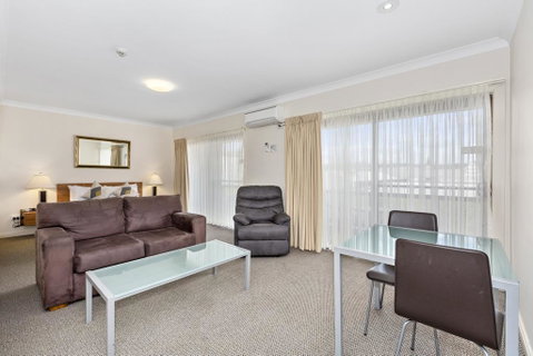 Comfort Inn Centrepoint Motel - Holiday Adelaide 3