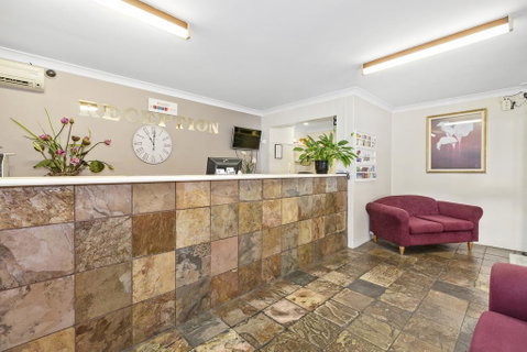 Comfort Inn Centrepoint Motel - Holiday Adelaide 1