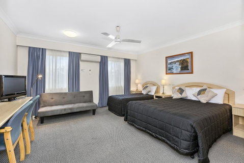 Comfort Inn Centrepoint Motel - Holiday Adelaide 2