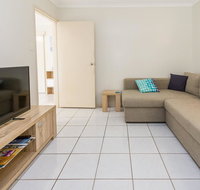 Comfy and Cosy ground floor unit - Holiday Adelaide