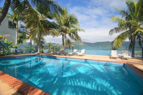 Coral Point Lodge - Holiday Adelaide 0