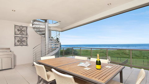 Costa Del Sol - WiFi And Austar - Holiday Adelaide 1