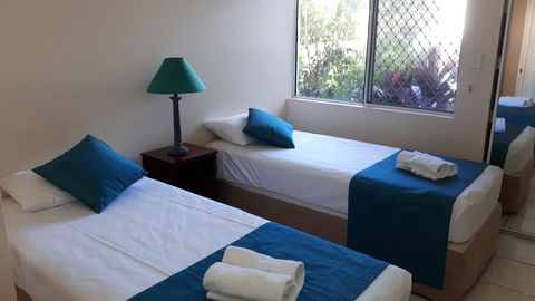 Costa Royale Trinity Beach - Holiday Adelaide 2