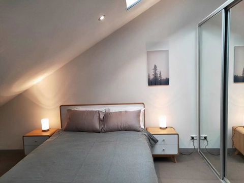 Cosy Modern Apartment In Brunswick - Holiday Adelaide 1